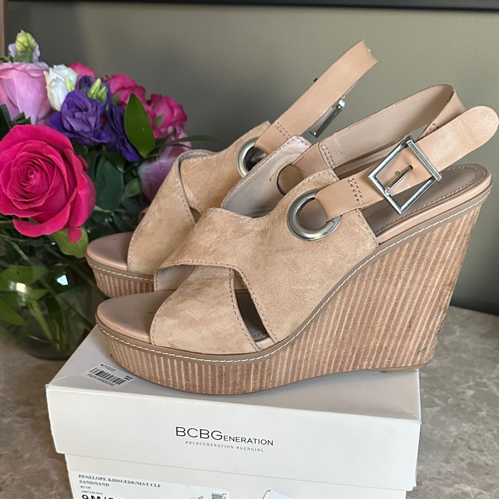 BCBGeneration Beige Suede Wedge Sandals